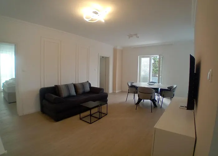 Angie Appartamento *