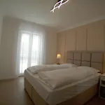 Апартаменти Angie *