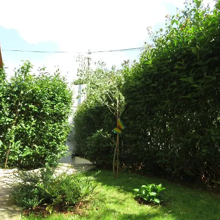 דירה Angie זאדאר