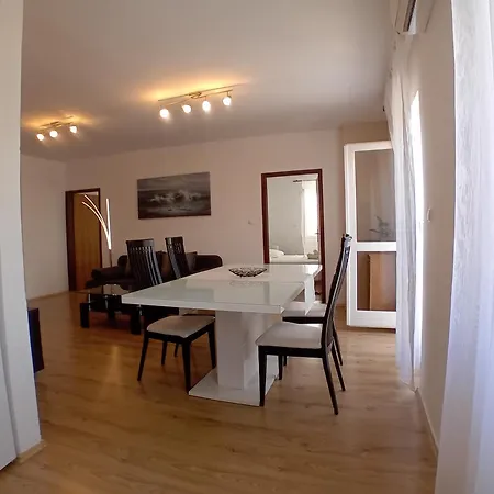 Apartment Angie *