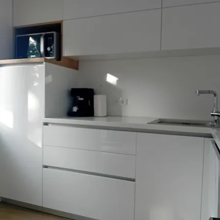 Angie Apartment