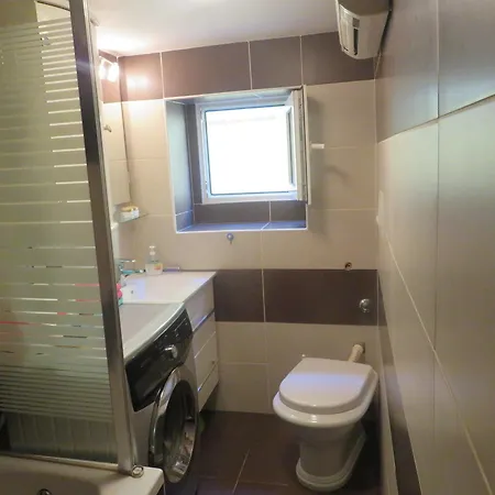 דירה Angie זאדאר