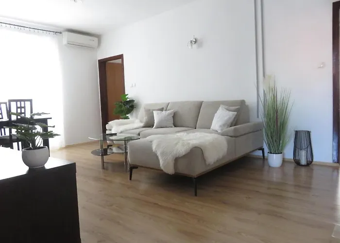 アパート Angie *